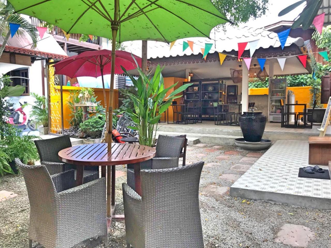 Baan Khun Krub Hotel Chiang Mai Ngoại thất bức ảnh