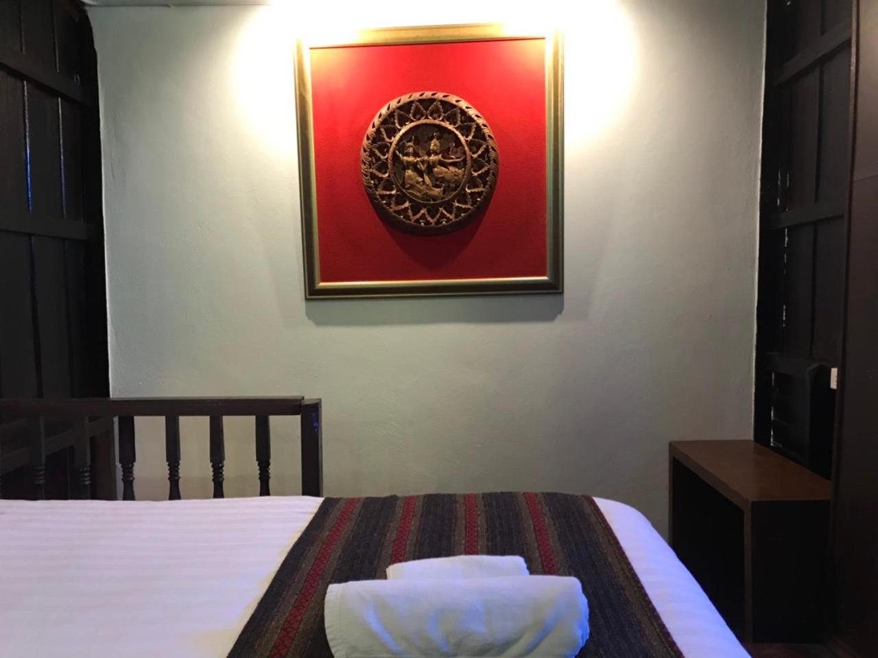 Baan Khun Krub Hotel Chiang Mai Ngoại thất bức ảnh