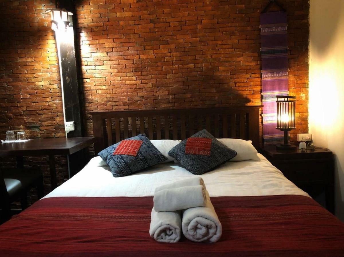 Baan Khun Krub Hotel Chiang Mai Ngoại thất bức ảnh
